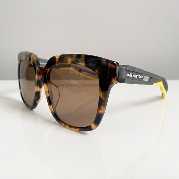 NEW $490 Balenciaga Havana Grey Brown Yellow Tortoise 55mm Oversized Sunglasses - Picture 3 of 14